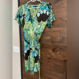 Silk, floral Banana Republic dress. Size 10P